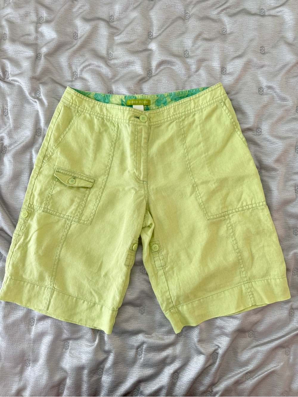 Sigrid Olsen Linen Cargo Shorts Women’s Size 6 Green Roll Tab